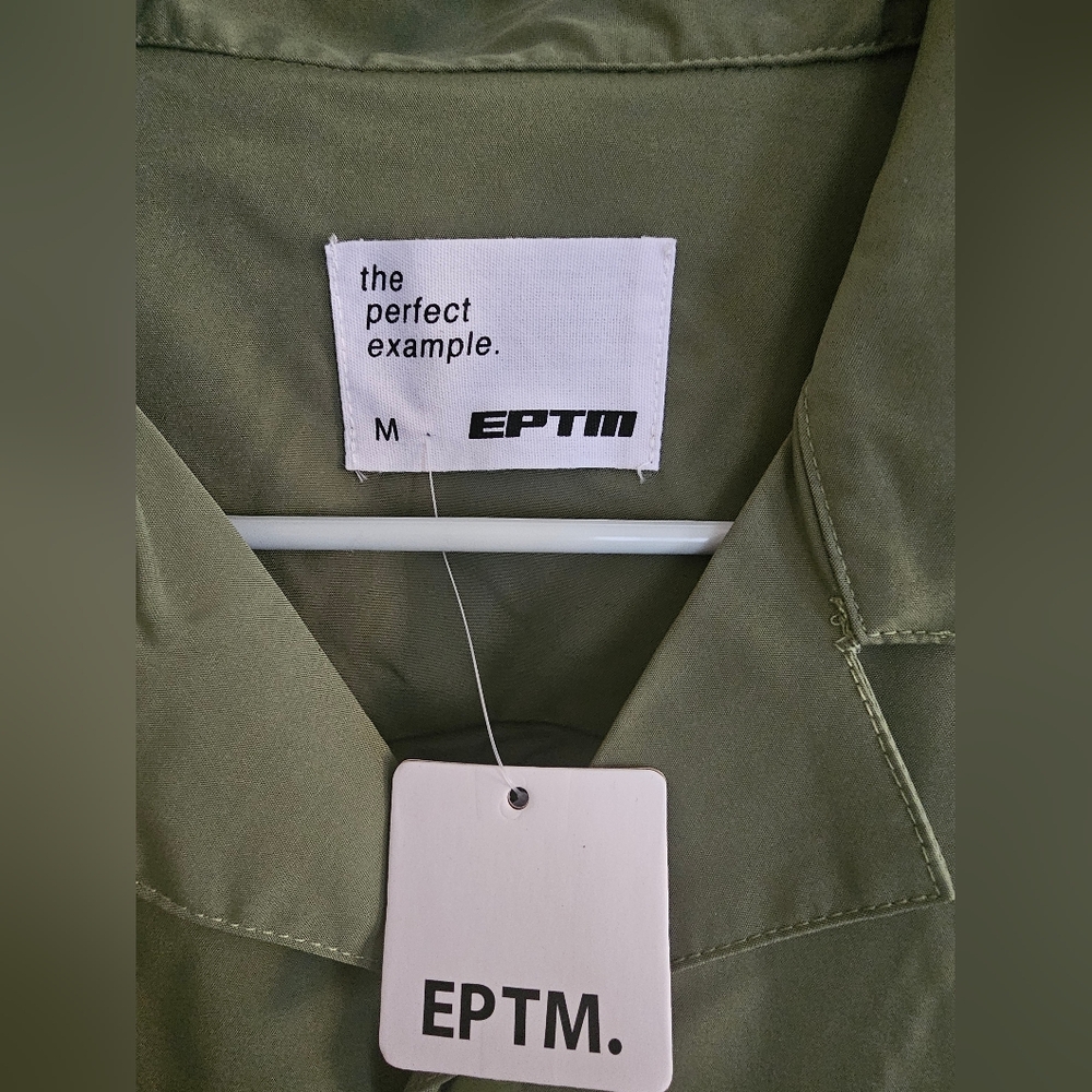 Olive Green Button Up - Picture 5 of 7
